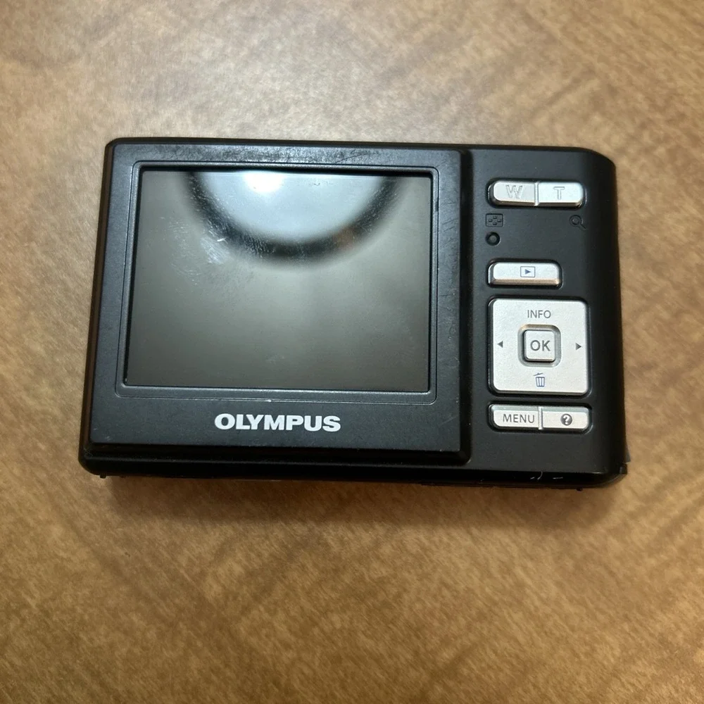Olympus T-100 Digital Camera 12 Megapixel Black‎ Tested Battery Include See Desc